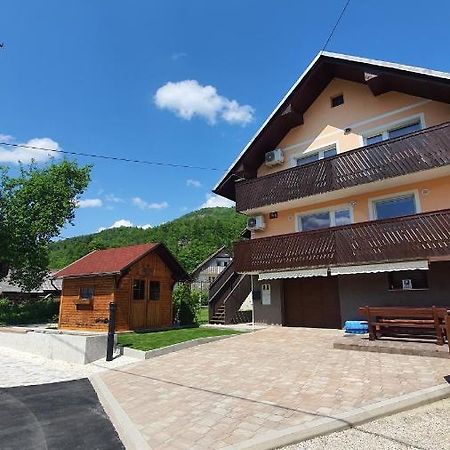 Apartment Tijana Nomenj Luaran gambar