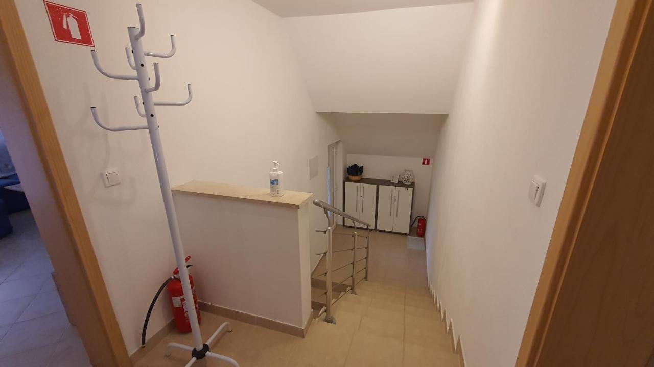 Apartment Tijana Nomenj Luaran gambar