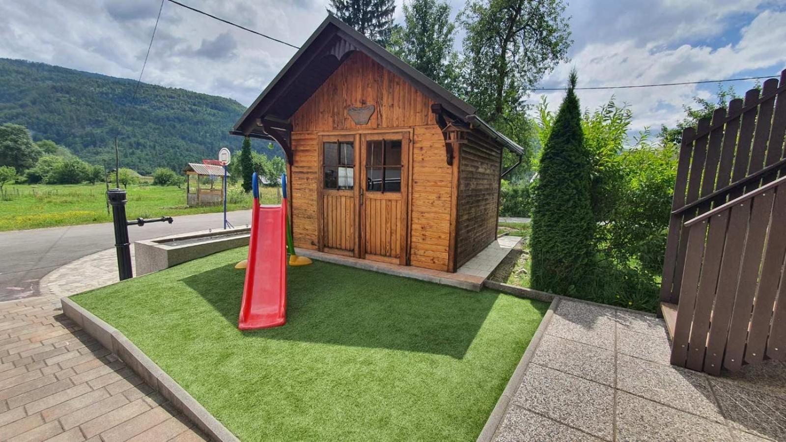 Apartment Tijana Nomenj Luaran gambar